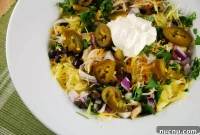 Mexican Chicken Spaghetti Squash Bowl — 5-Point Weight Watchers Meal