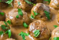 Authentic Swedish Chicken Meatballs Recipe with Creamy Sauce