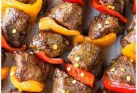 Juicy Grilled Steak Kabobs with Marinade and Veggies
