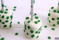 St. Patrick’s Day Irish Marshmallow Pops Recipe — Sweet Treats