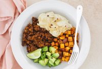 Viral Hot Honey Vegan Beef Bowls (Plant-Based)