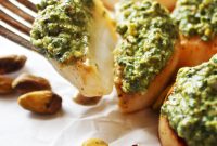 Pan-Seared Scallops with Pistachio Pesto (21 Day Fix)