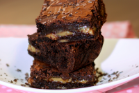 Decadent Dulce de Leche Swirl Brownies Recipe