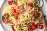 Lemon Pasta with Cherry Tomatoes and Fresh Basil Recipe