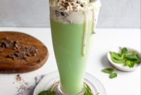 Paleo Shamrock Shake Recipe: Dairy-Free Mint Milkshake