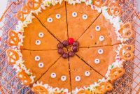 Reindeer Cookie Cake Recipe: Festive No-Bake Holiday Dessert