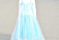 DIY Elsa Costume Guide: Make an Authentic Frozen Outfit at Home