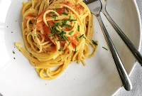 Creamy Smoked Salmon Carbonara Recipe for Quick Weeknight Dinners