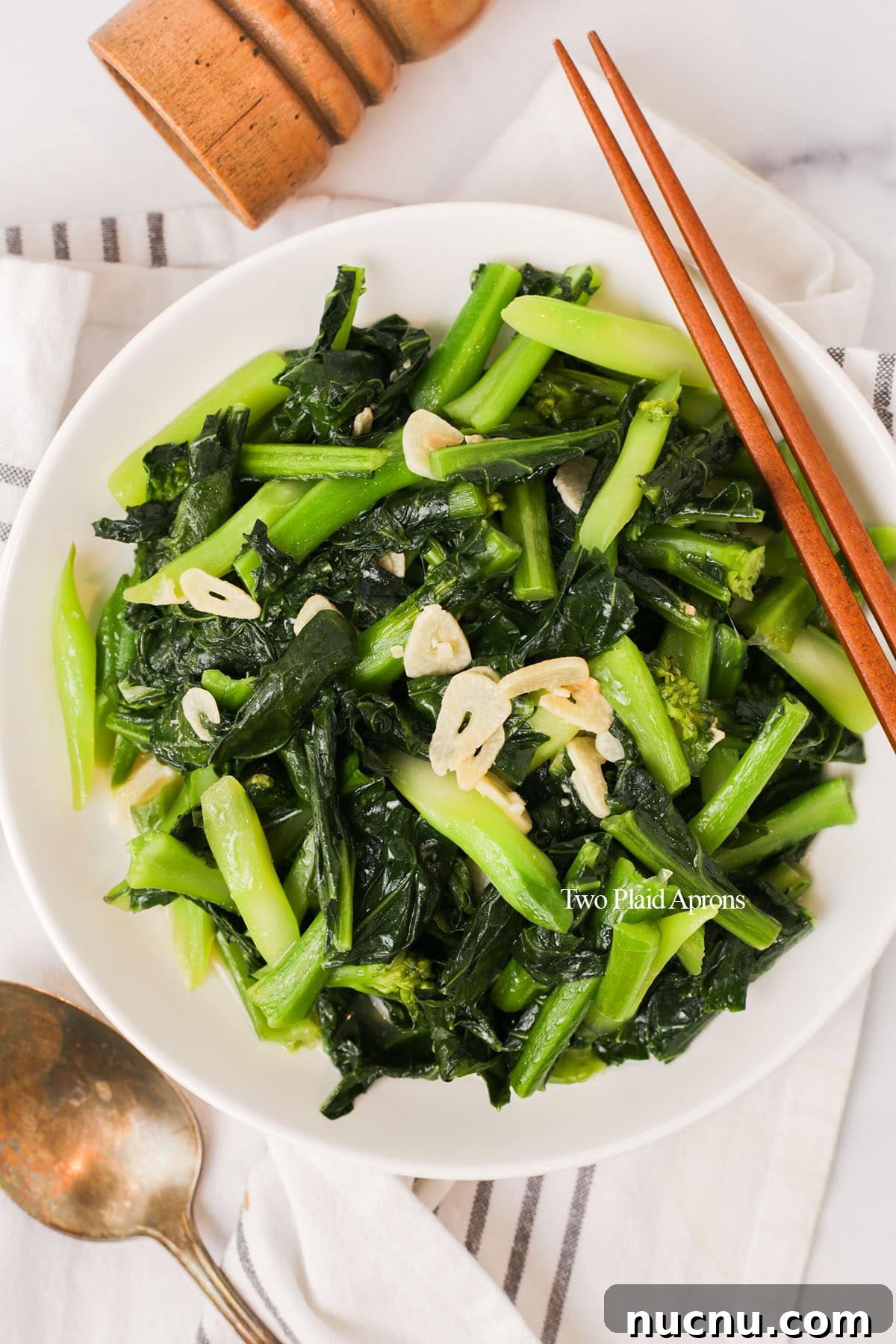 Fresh gai lan