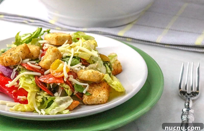 Pepperoni Pizza Salad