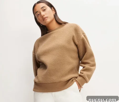 Create a Versatile Fall Capsule Wardrobe: 10 Timeless Pieces 13 img 12962 15