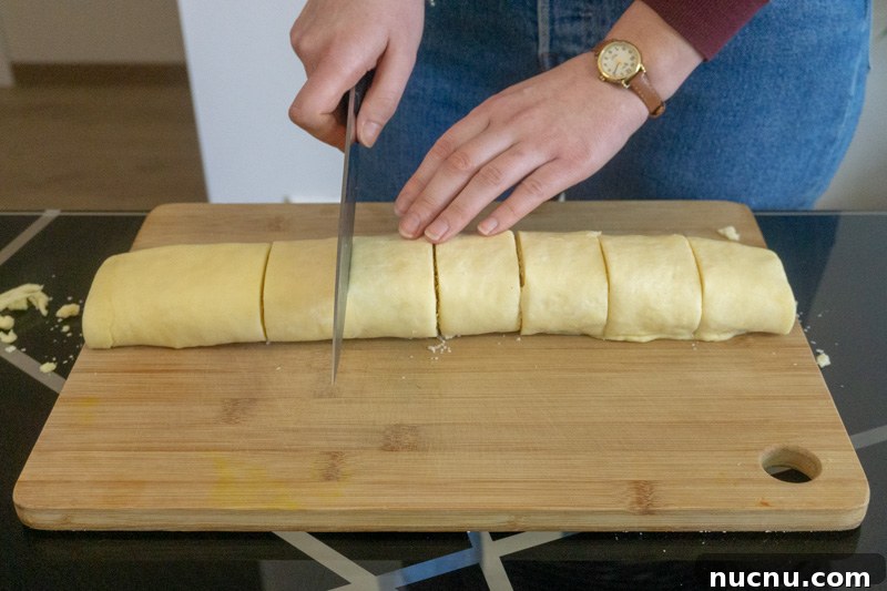 Authentic Armenian Gata (Nazook) Recipe — Traditional Pastry Guide 9 Cutting the gata into 8 pieces