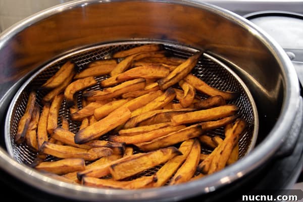 Crispy Air Fryer Sweet Potato Fries Recipe 6 Air Fryer Sweet Potato Fries Recipe - Easy instructions for how to make sweet potato french fries in an air fryer. Crispy and tastes just like deep fried but this recipe uses very little oil. Sweet potatoes make the perfect fries.
