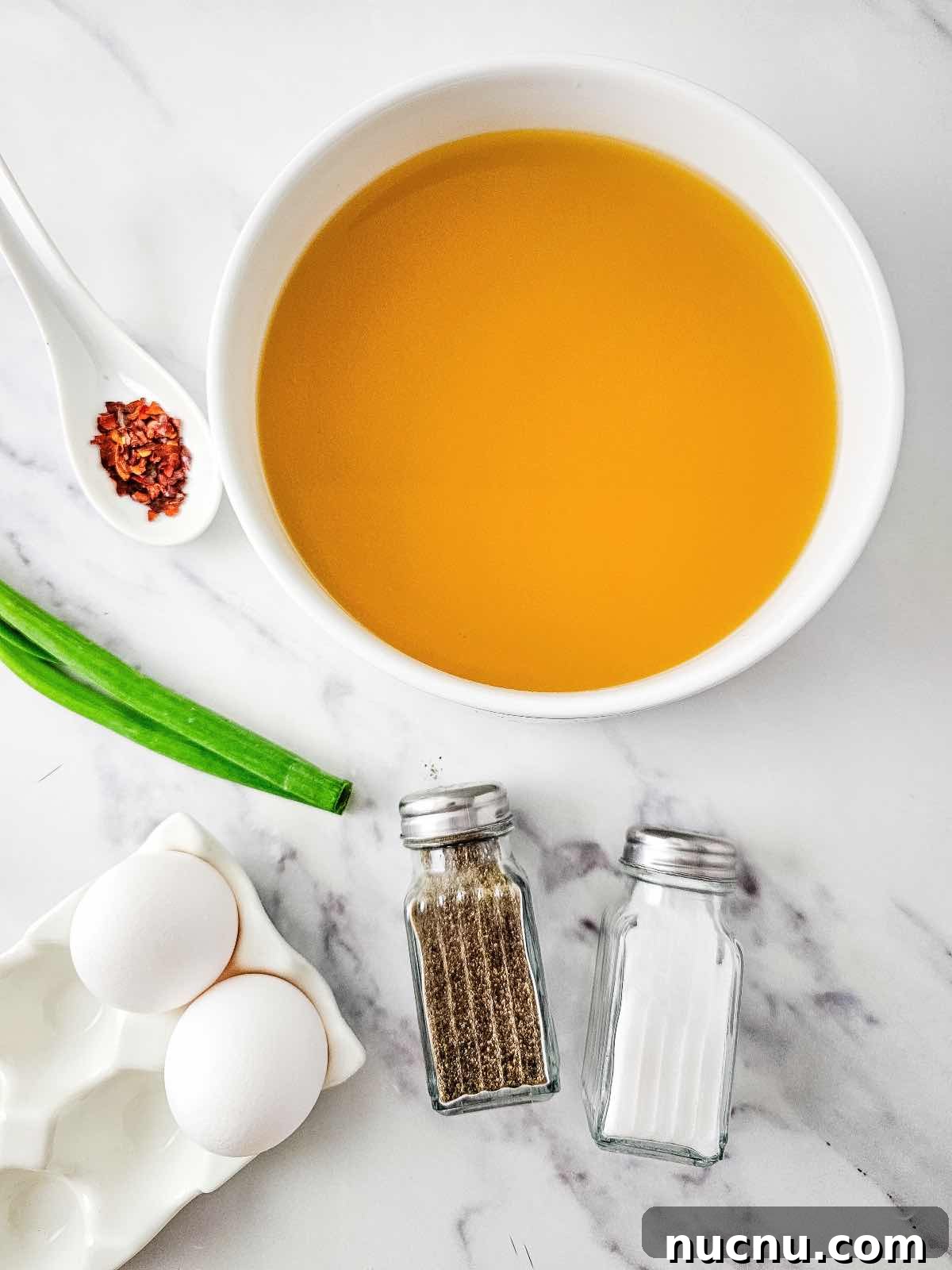 Classic Comfort: Homemade Egg Drop Soup Recipe 4 img 26092 3