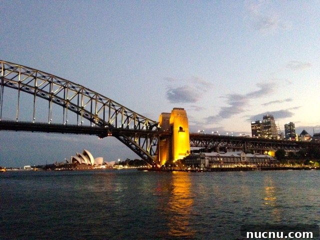Sydney by ferry10