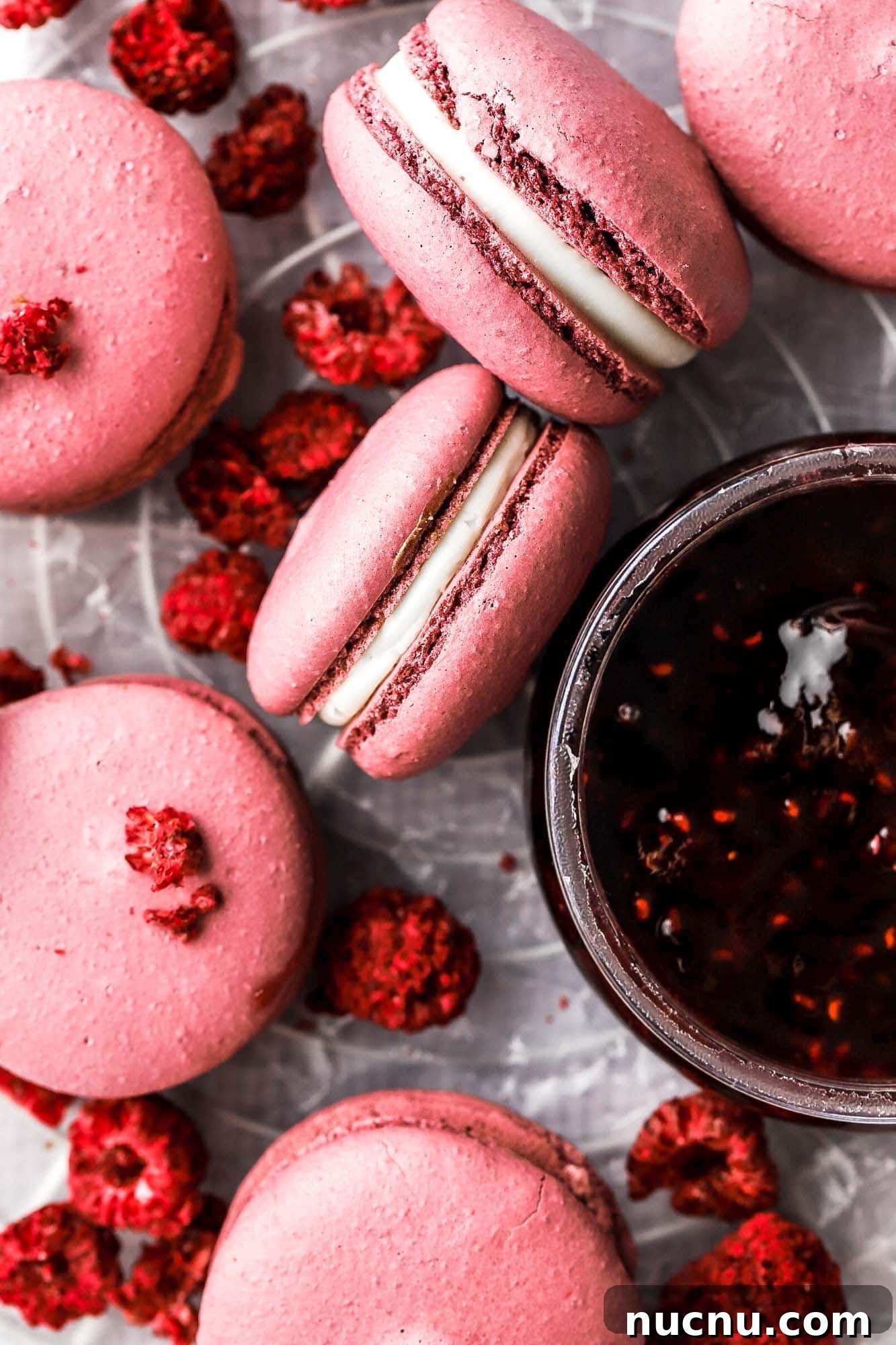 white chocolate raspberry macarons