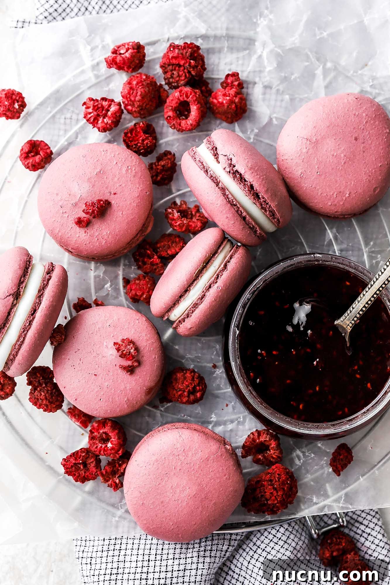 white chocolate raspberry macarons