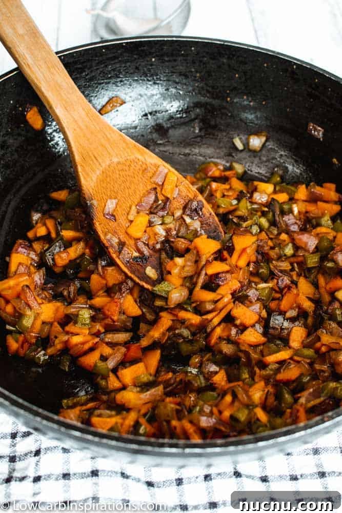 Keto Zucchini Noodles with Rich Bolognese Sauce Recipe 6 Zucchini Noodles with Bolognese Sauce Recipe