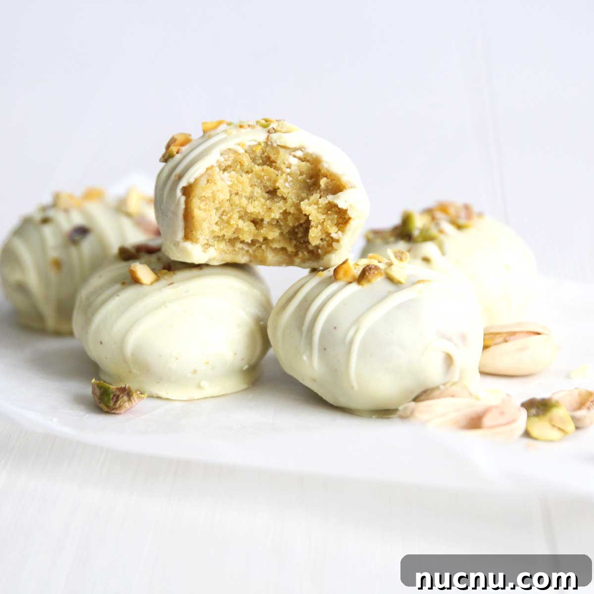 Homemade Pistachio Easter Eggs Recipe