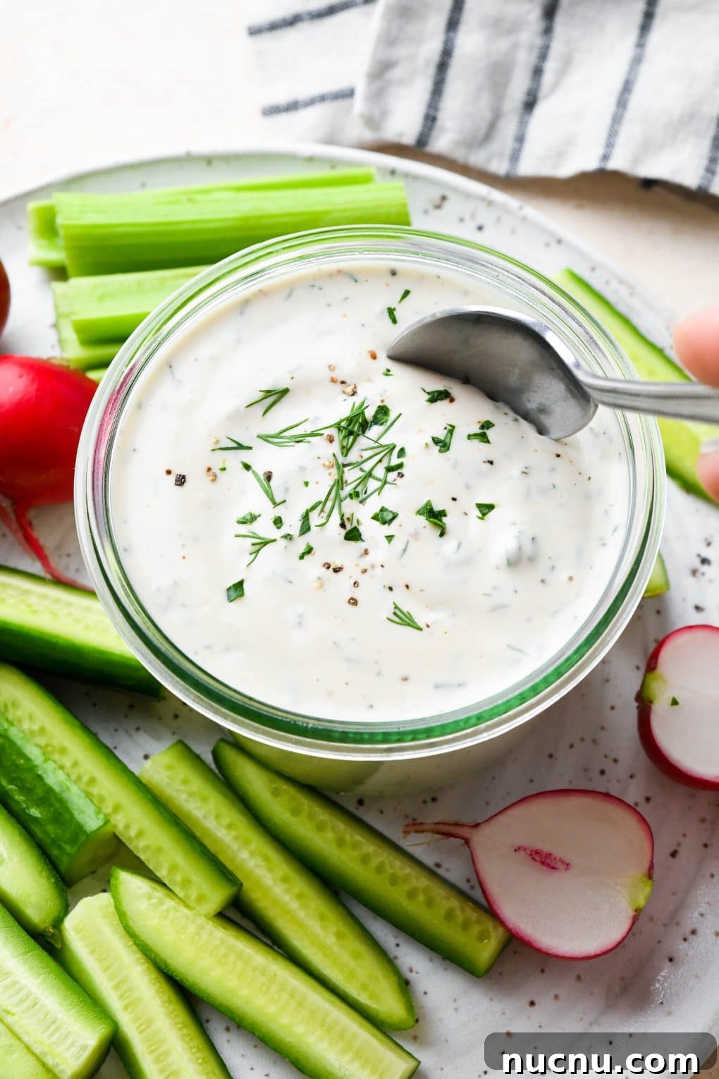 Creamy Raw Cashew Vegan Ranch Dressing Recipe 10 img 32647 9