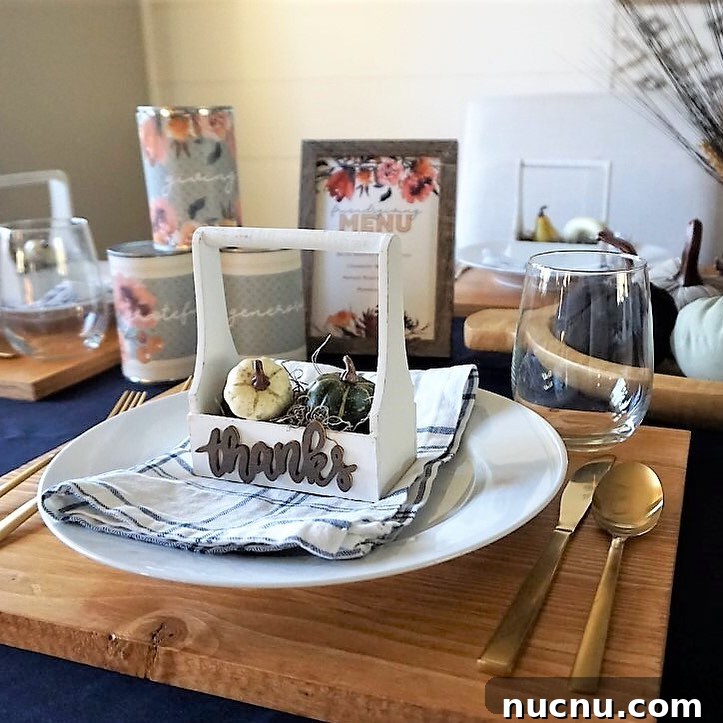 21 Stylish Thanksgiving Table Decor Ideas That Wow Guests 15 13. “Thanks,” Crate Table Settings