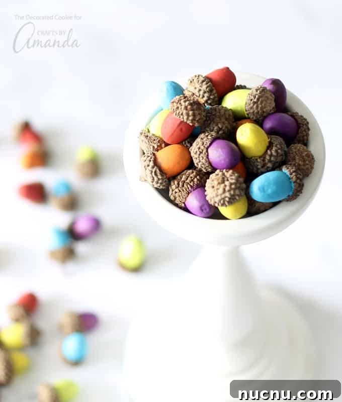 21 Stylish Thanksgiving Table Decor Ideas That Wow Guests 8 6. Bright Painted Acorns