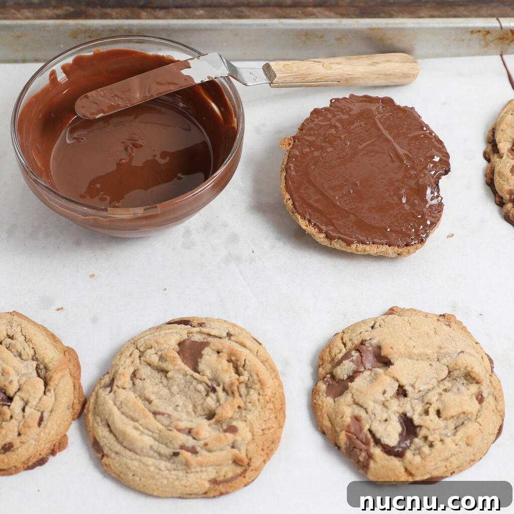 Jacques Torres Browned-Butter Chocolate Chip Cookies (Dipped) 9 img 42625 8