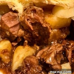 Mums Meat & Potato Pie