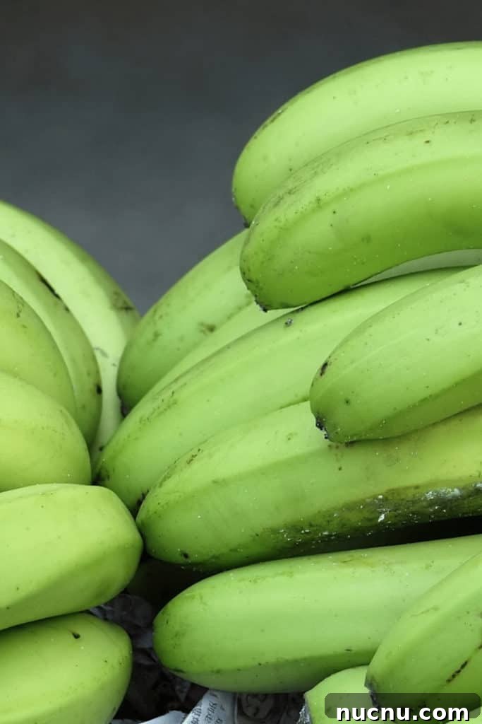 What Color Indicates a Ripe Banana? Simple Ripeness Guide 3 Green bananas are not yet ripe