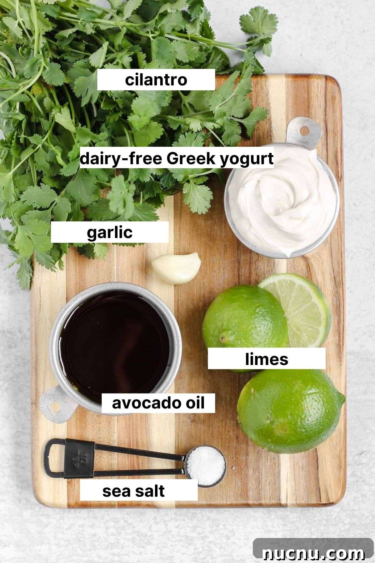 labeled ingredients used in dressing