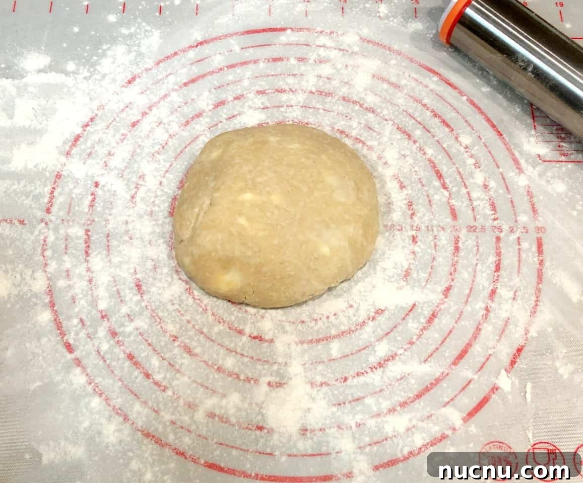 Flaky All-Butter Pie Crust Recipe for Perfect Homemade Pies 9 pie crust before rolling.