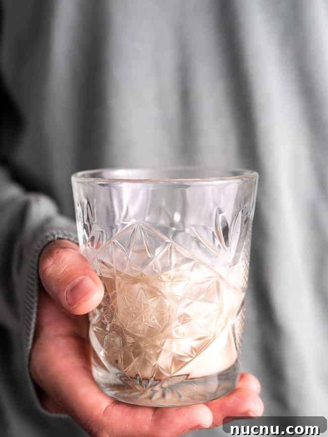 Homemade Baileys Irish Cream Liqueur Recipe 4 img 62947 3