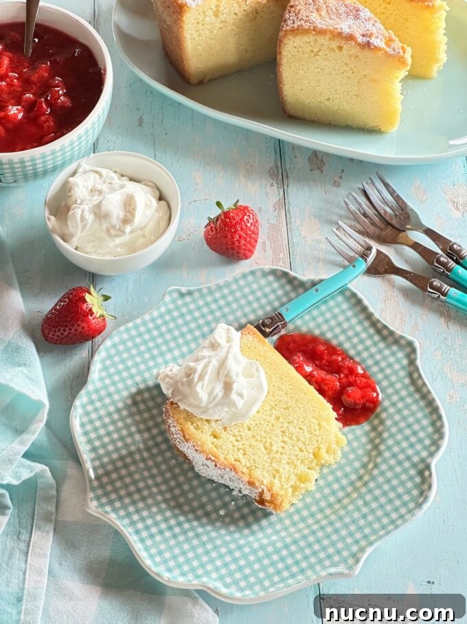 Classic Moist Pound Cake Recipe with Simple Ingredients 6 Pound Cake.