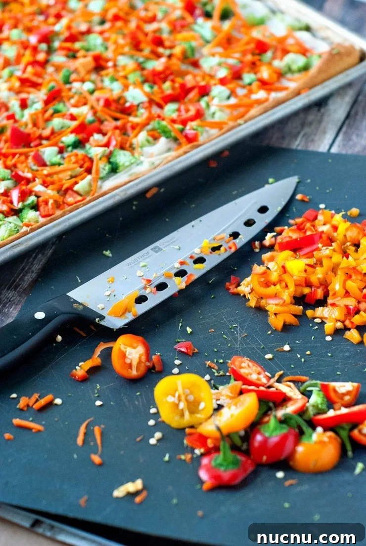 Garden Vegetable Appetizer Pizza | heatherlikesfood.com Garden Vegetable Appetizer Pizza | heatherlikesfood.com
