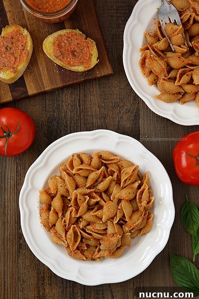 Tomato Pesto Sauce Recipe for Fresh Pasta and Sandwiches 3 Caprese Pesto With Pasta