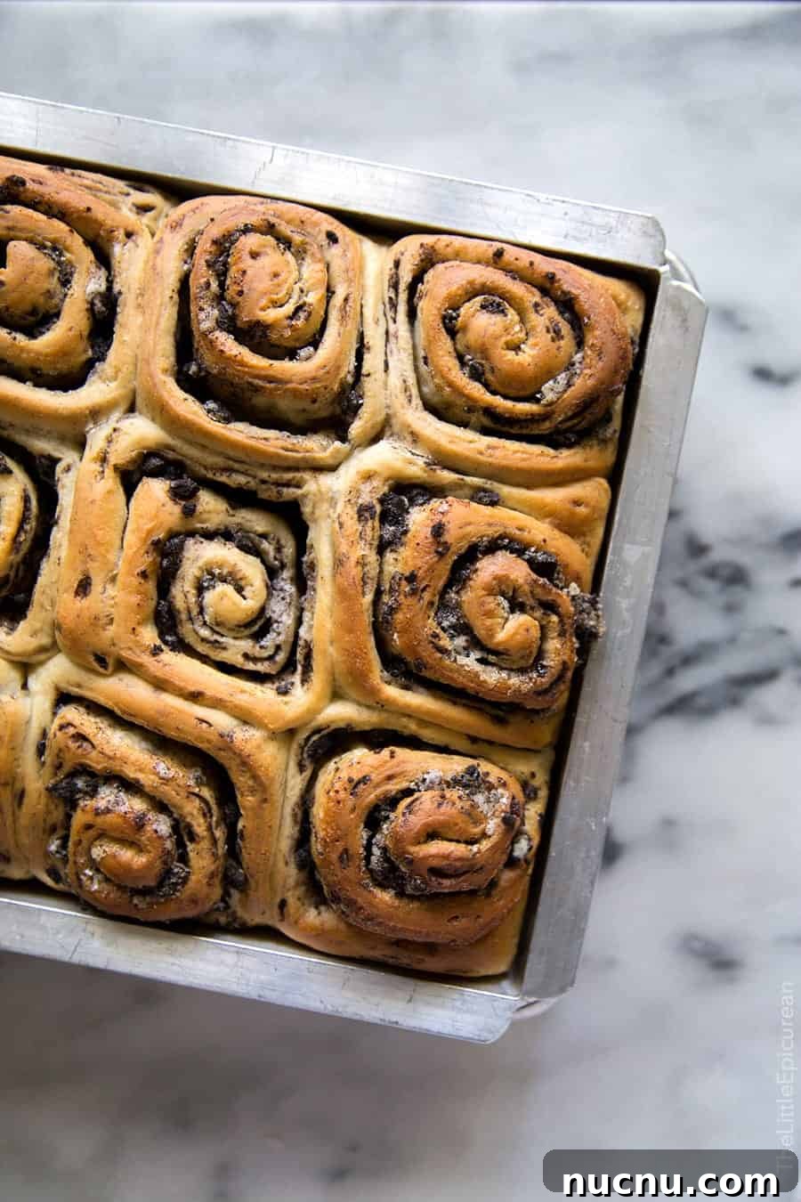 Cookies and Cream Roll Recipe: Decadent No-Bake Dessert 14 Cookies and Cream Rolls